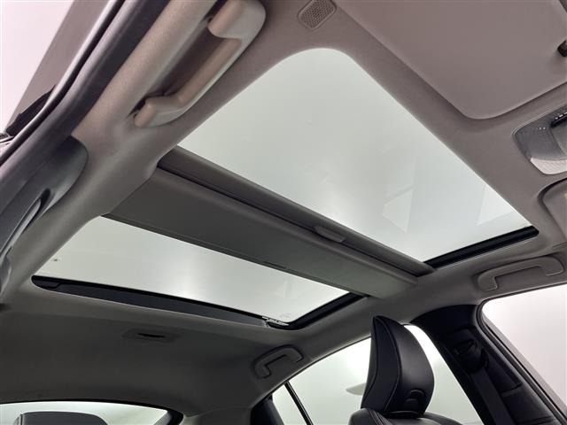 Toyota PRIUS 2023 8340204-15