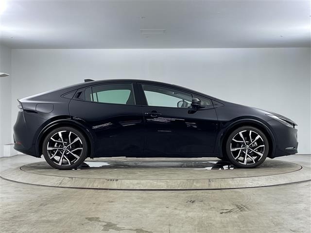 Toyota PRIUS 2023 8340204-2