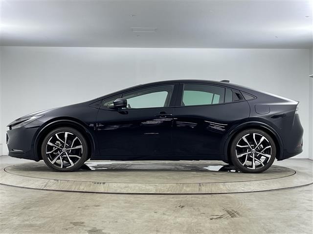 Toyota PRIUS 2023 8340204-20