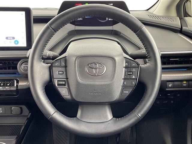 Toyota PRIUS 2023 8340204-5