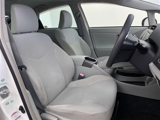 Toyota PRIUS 2013 8340209-9