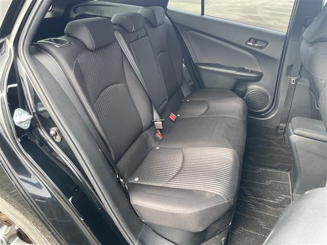 Toyota PRIUS 2017 8340210-5