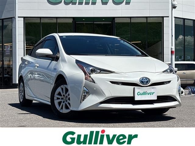 Toyota PRIUS 2017 8340212-0