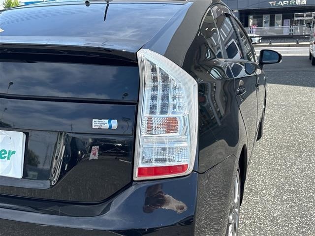 Toyota PRIUS 2010 8340213-7