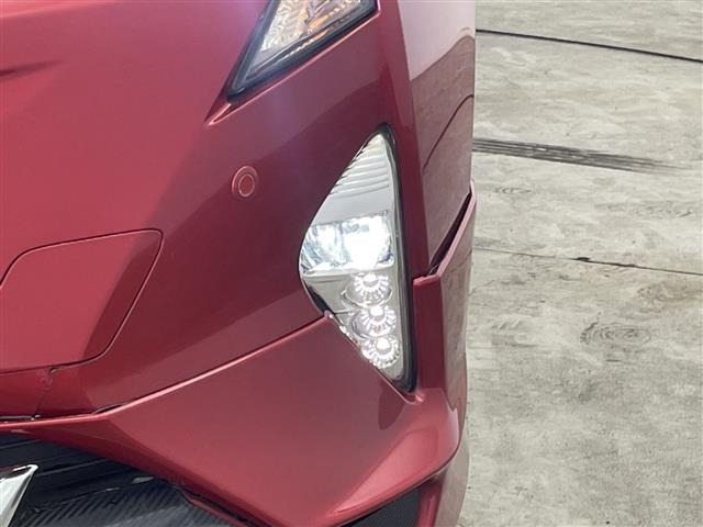 Toyota PRIUS 2016 8340214-2