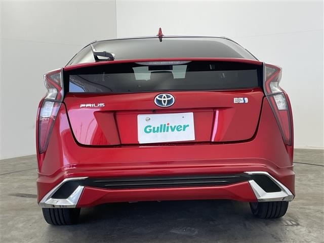 Toyota PRIUS 2016 8340214-6