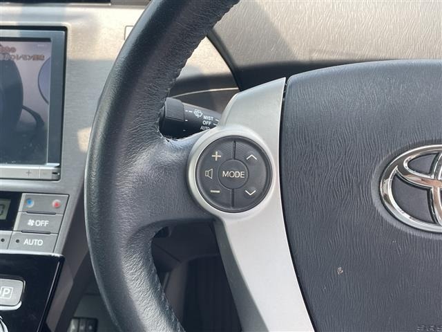 Toyota PRIUS 2013 8340215-3