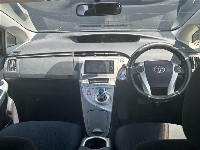 Toyota PRIUS 2012 8340216-11
