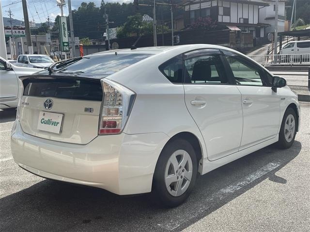 Toyota PRIUS 2009 8340218-19