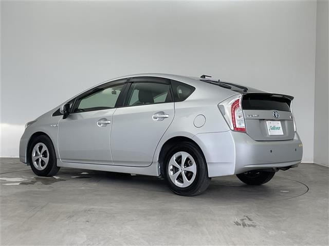 Toyota PRIUS 2012 8340219-13
