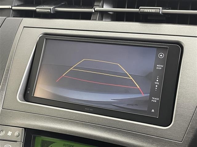 Toyota PRIUS 2012 8340219-16