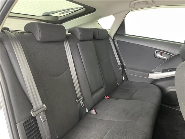 Toyota PRIUS 2012 8340219-2