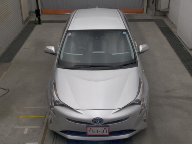 Toyota PRIUS 2016 8340248-6