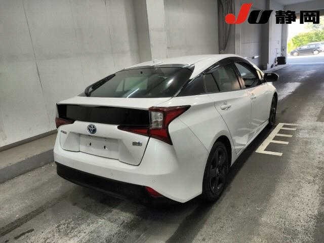 Toyota PRIUS 2021 8340254-5