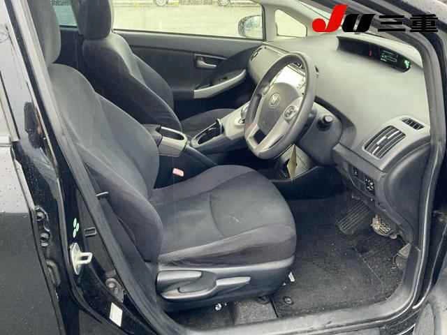 Toyota PRIUS 2013 8340258-4