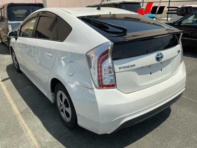 Toyota PRIUS 2012 8340262-1