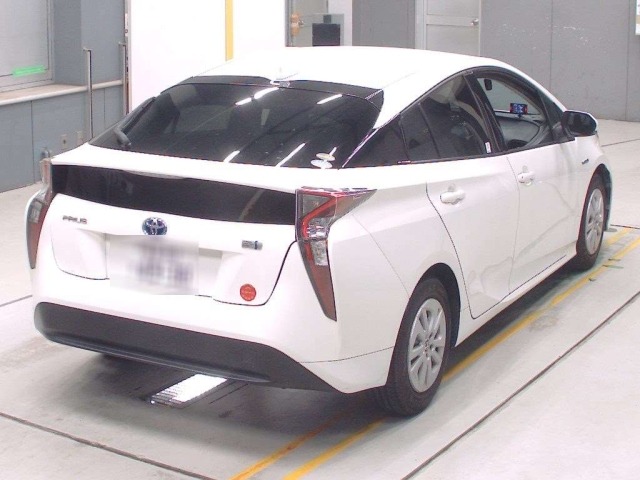 Toyota PRIUS 2016 8340266-1