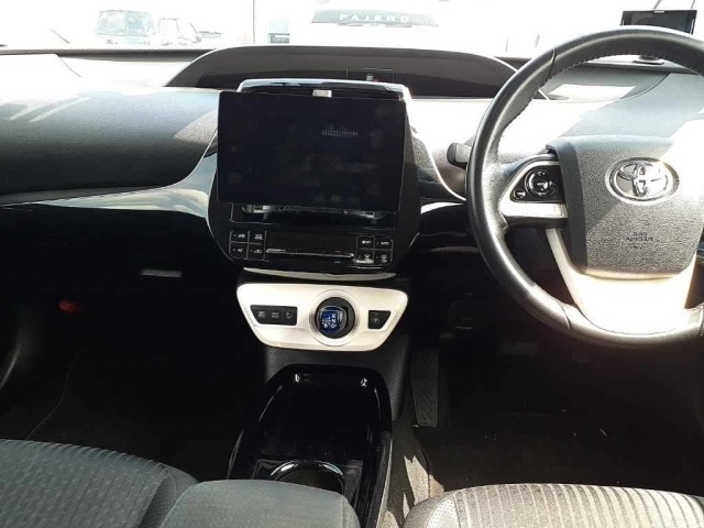 Toyota PRIUS 2016 8340266-9