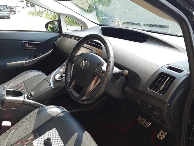 Toyota PRIUS 2012 8340267-7