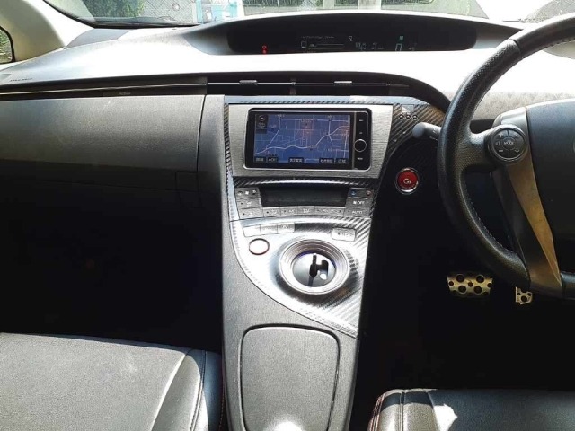 Toyota PRIUS 2012 8340267-9
