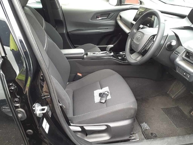 Toyota PRIUS 2023 8340269-8