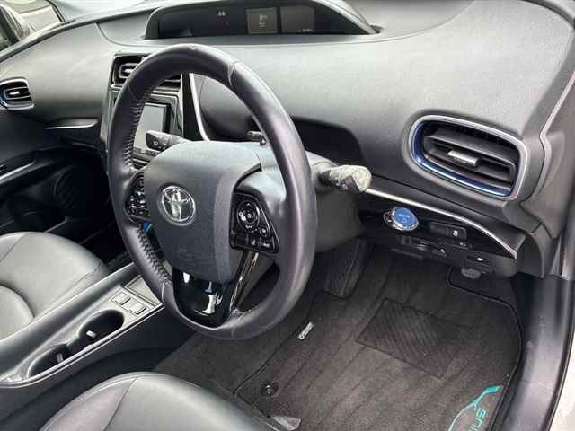 Toyota PRIUS 2019 8340279-3