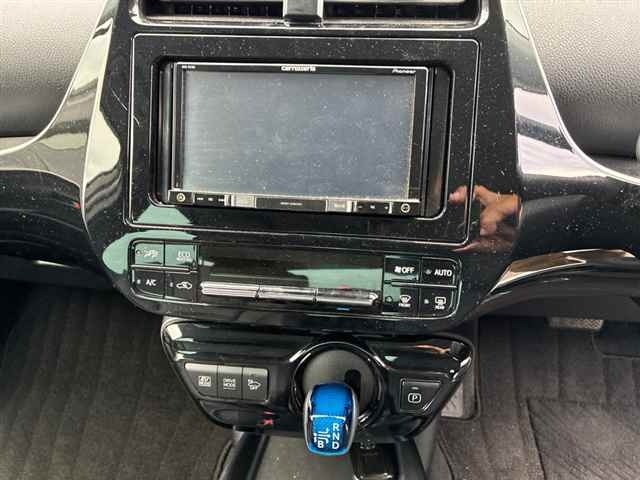 Toyota PRIUS 2019 8340279-6