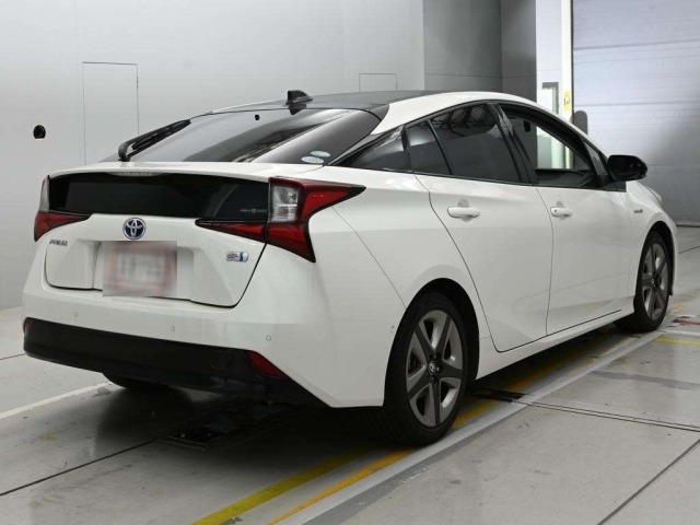 Toyota PRIUS 2019 8340286-1