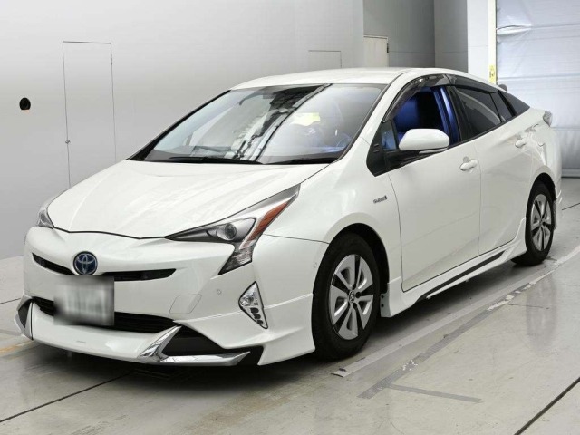 Toyota PRIUS 2016 8340287-0