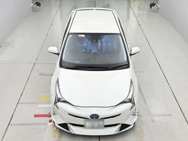 Toyota PRIUS 2016 8340287-7