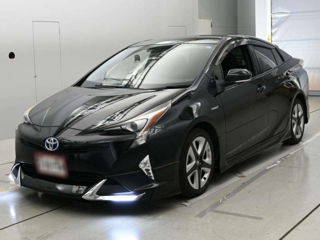 Toyota PRIUS 2016 8340297-0