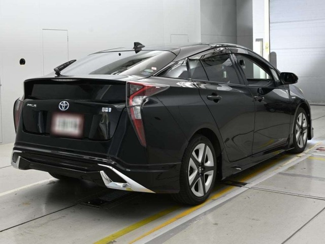 Toyota PRIUS 2016 8340297-1