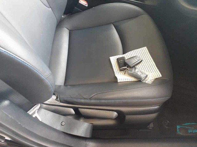 Toyota PRIUS 2016 8340297-10