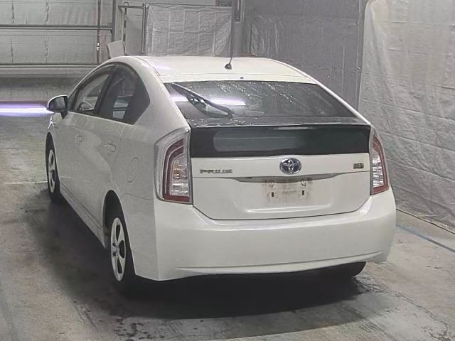 Toyota PRIUS 2014 8340301-8
