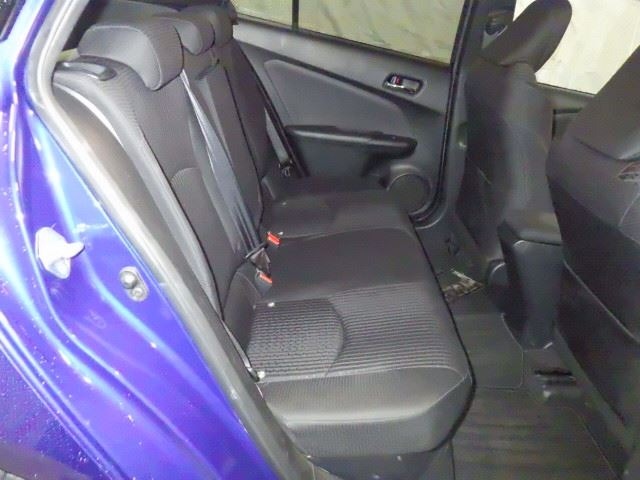 Toyota PRIUS 2016 8340302-5