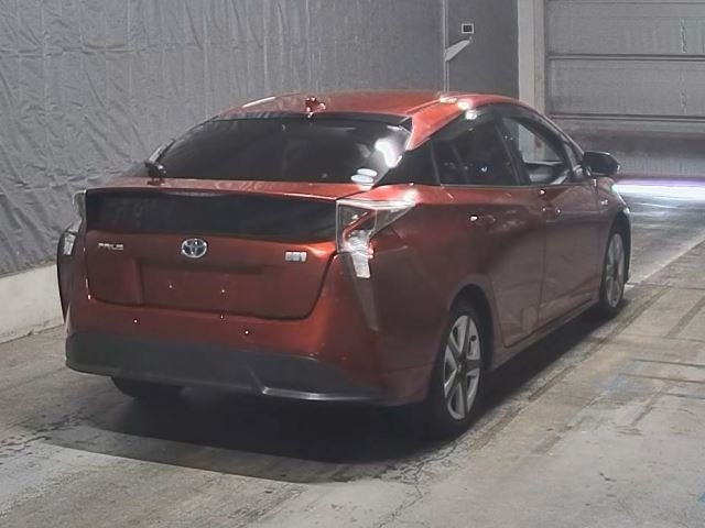 Toyota PRIUS 2016 8340304-1