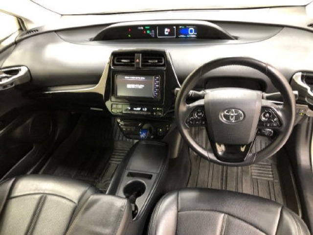 Toyota PRIUS 2019 8340317-4