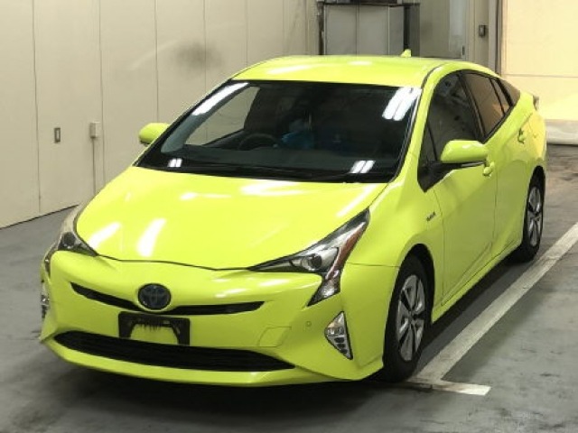 Toyota PRIUS 2016 8340318-2