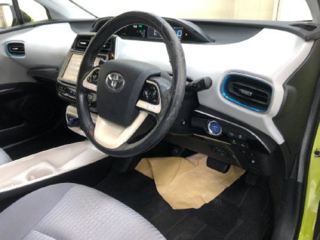 Toyota PRIUS 2016 8340318-5