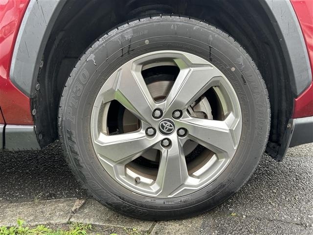 Toyota RAV4 2021 8348410-1