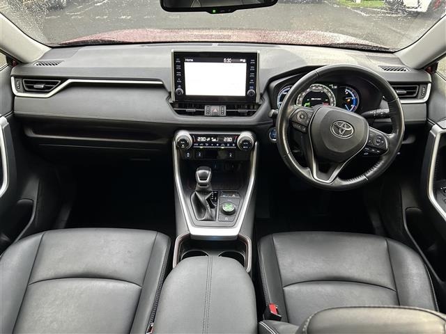 Toyota RAV4 2021 8348410-14