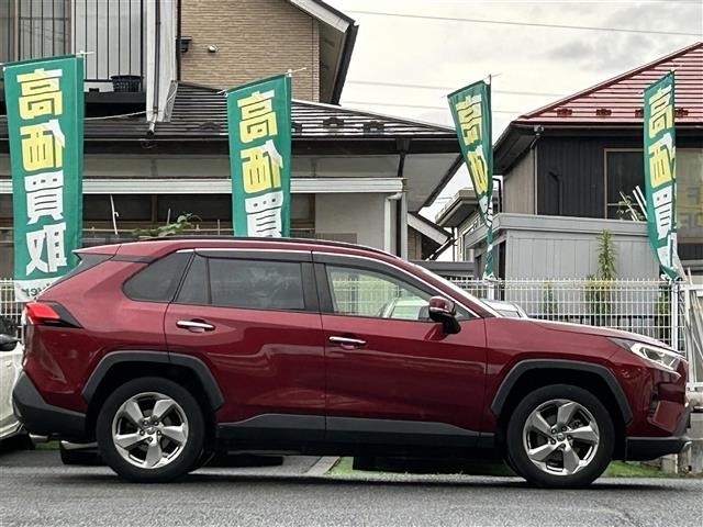 Toyota RAV4 2021 8348410-18