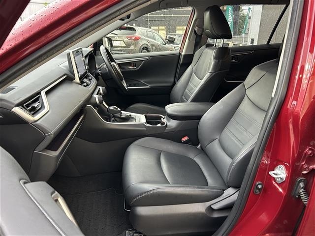Toyota RAV4 2021 8348410-2
