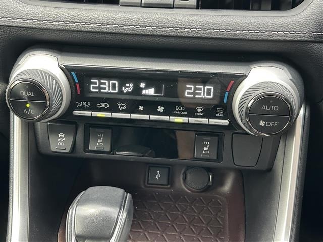 Toyota RAV4 2021 8348410-20
