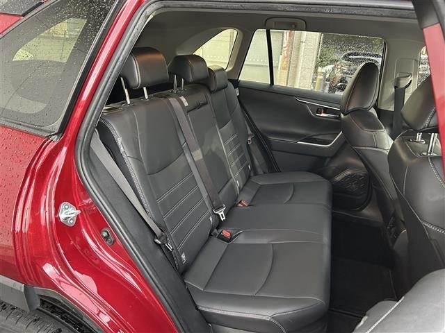 Toyota RAV4 2021 8348410-6