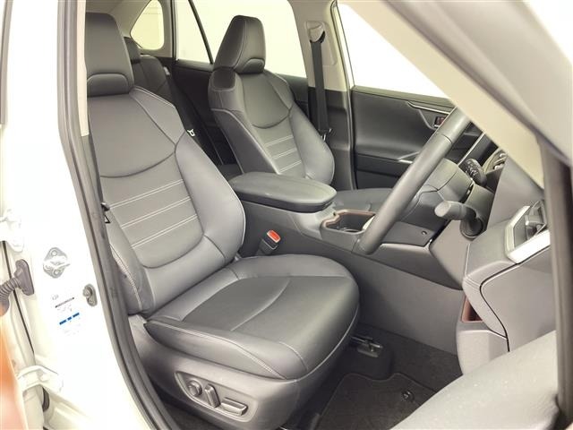 Toyota RAV4 2022 8348475-4