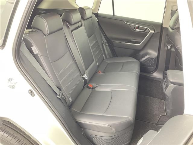 Toyota RAV4 2022 8348475-6