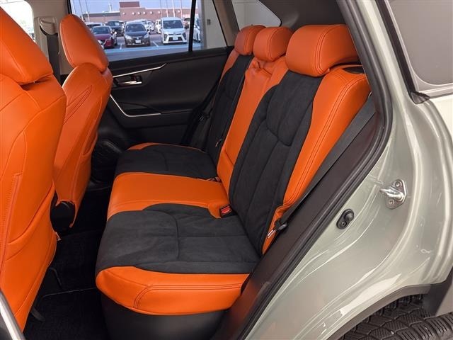 Toyota RAV4 2024 8348476-3