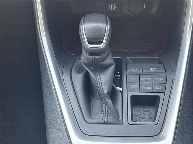 Toyota RAV4 2023 8348477-1