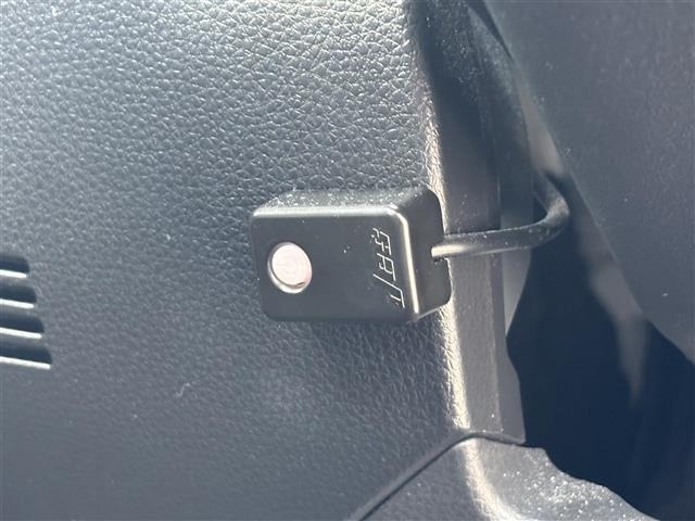Toyota RAV4 2023 8348477-11